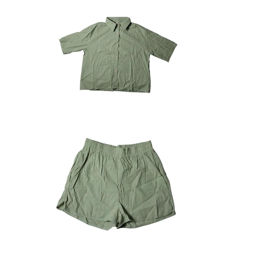 Women's Size M Green Pockets 2 Piece Button Up Shirt & Shorts Set FREE S&H
